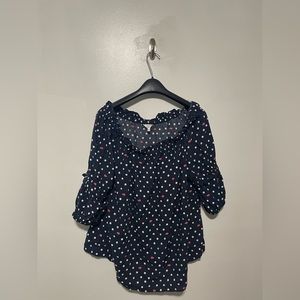 New! Never been worn! Off the shoulders top. Size 2x